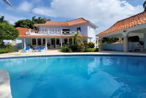 Se Vende Villa con Vista al Mar en Sosua