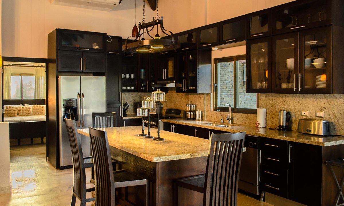05 Kitchen