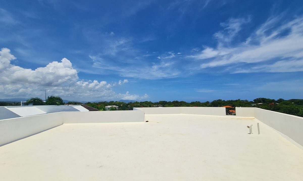 Ocean View Apartment for sale