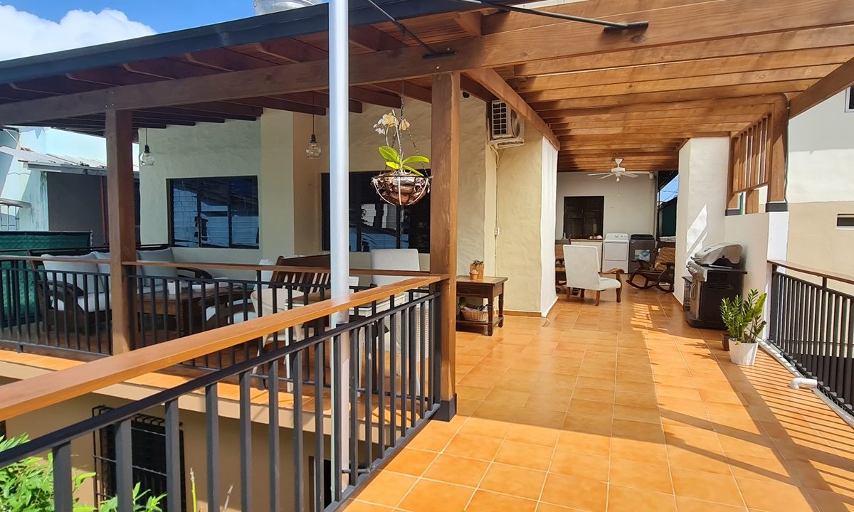 08