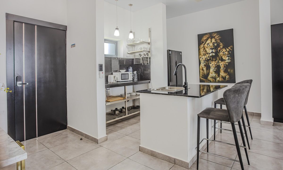 2 Bedroom RIZZ Suites_(3)