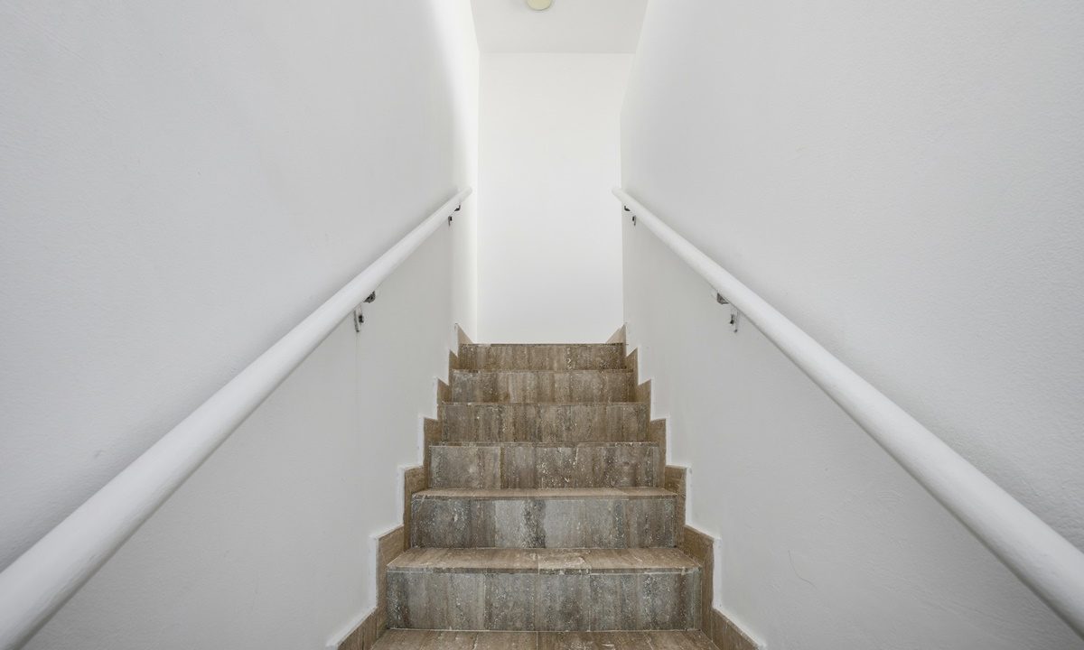 P1063797