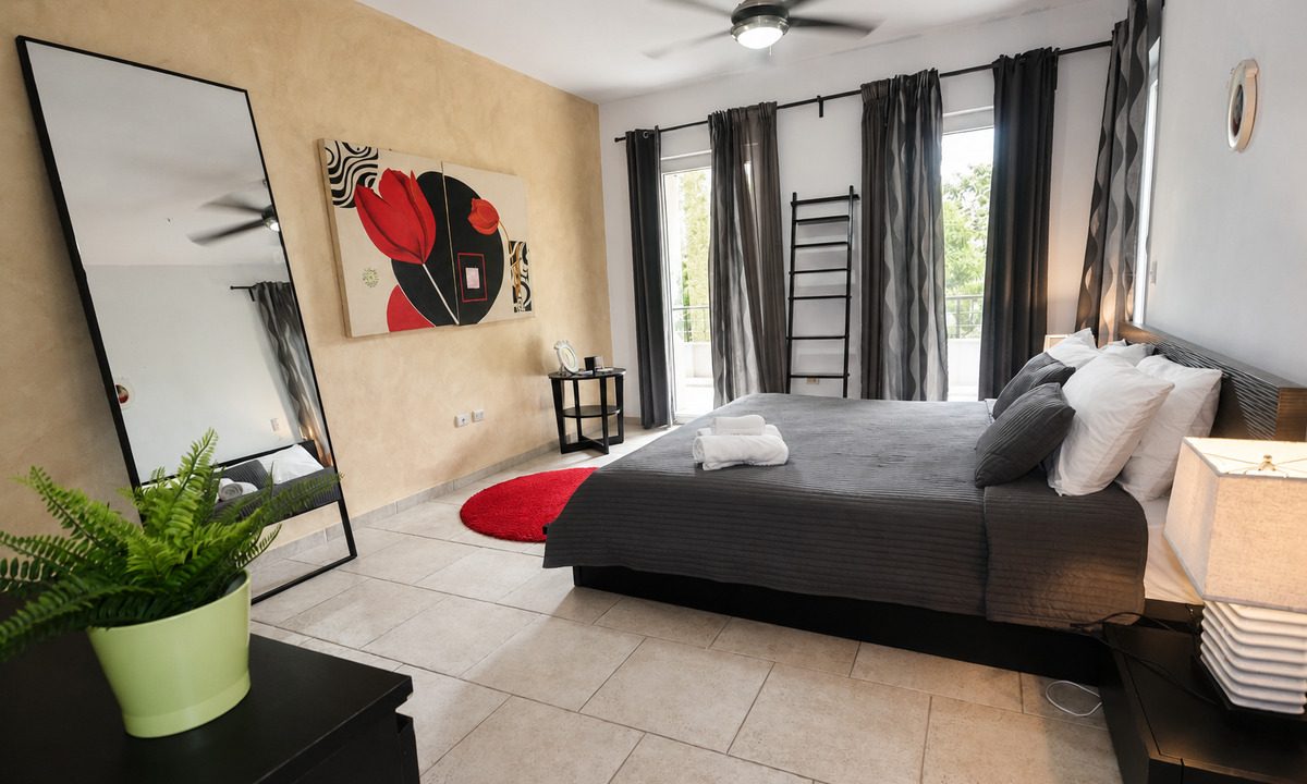 main-bedroom-1200x800