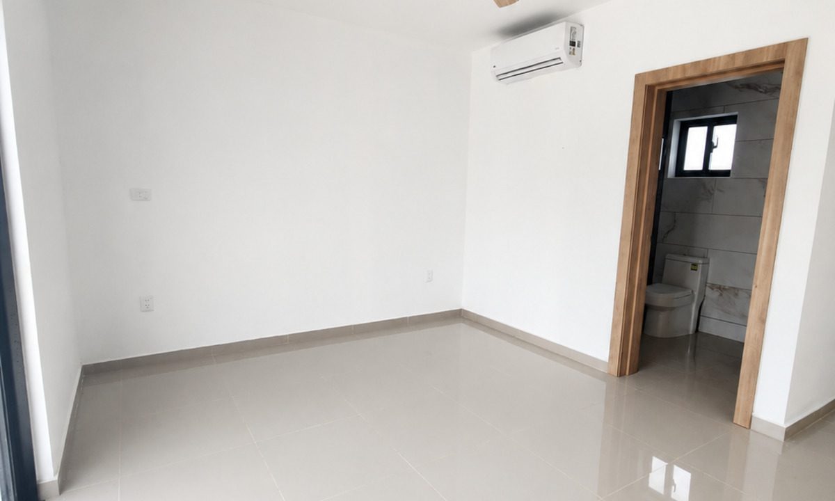 02-bedroom